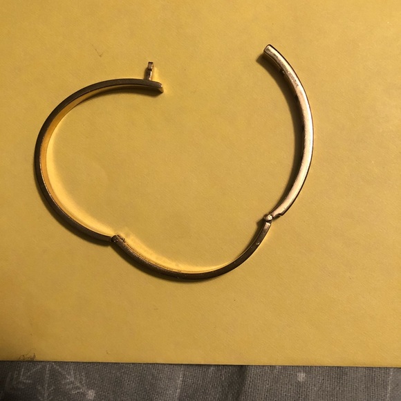 Rose gold adjustable Michael Kors bracelet - Picture 3 of 4